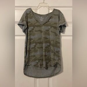 V-neck camo American Eagle shirt